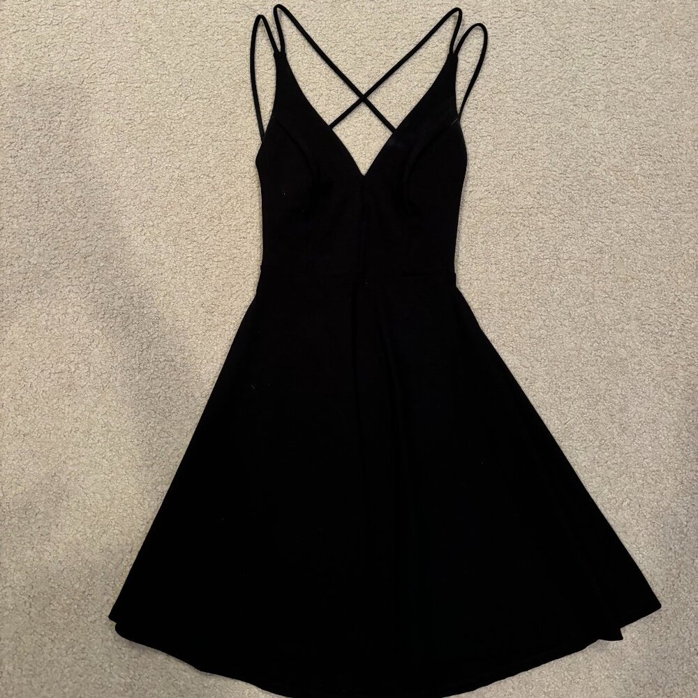 Size XS, Lulus backless black mini dress